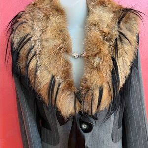 Elegant Fox Fur Collar with Black Accents